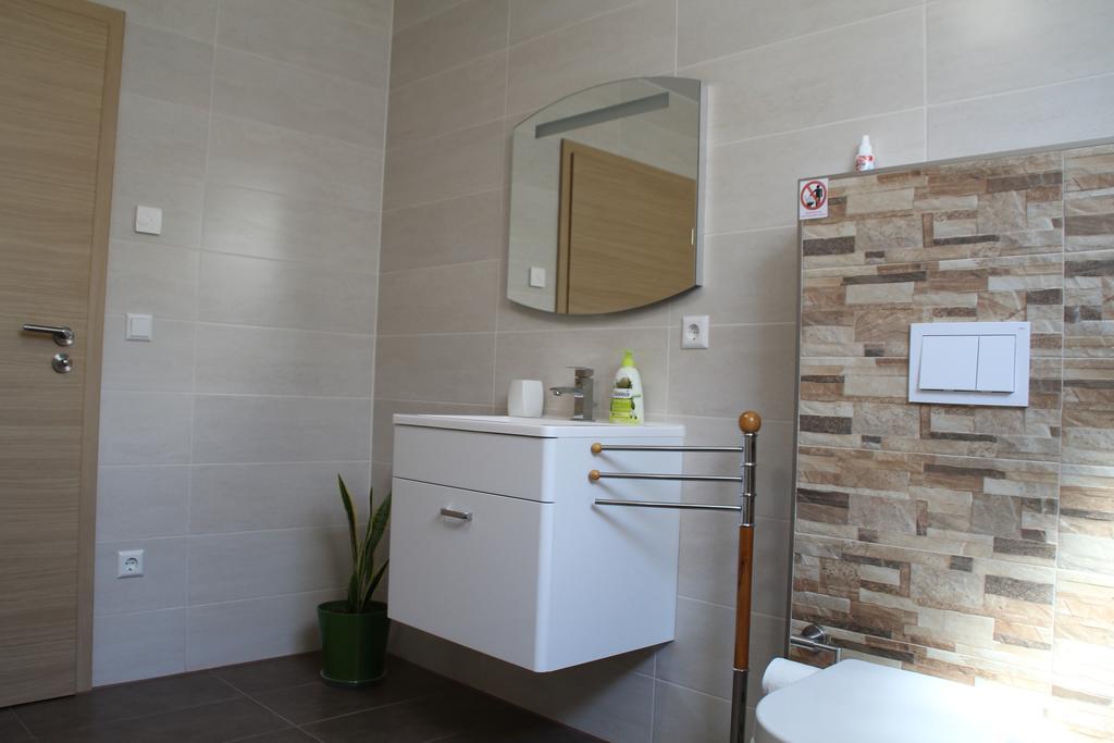 Apartment Falvig Inkl. Kueche Bad Schönborn Zewnętrze zdjęcie