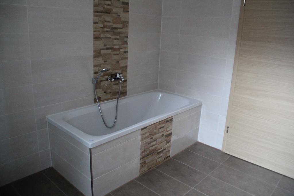 Apartment Falvig Inkl. Kueche Bad Schönborn Zewnętrze zdjęcie