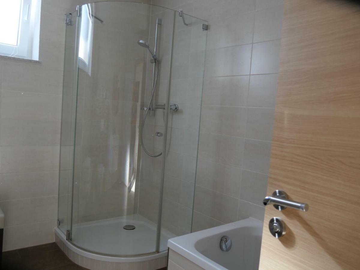 Apartment Falvig Inkl. Kueche Bad Schönborn Zewnętrze zdjęcie