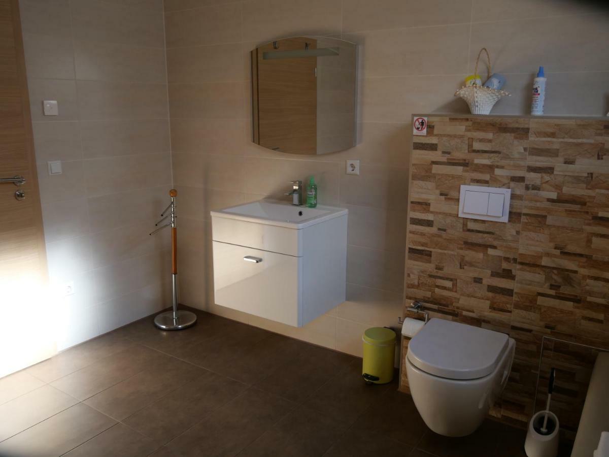 Apartment Falvig Inkl. Kueche Bad Schönborn Zewnętrze zdjęcie